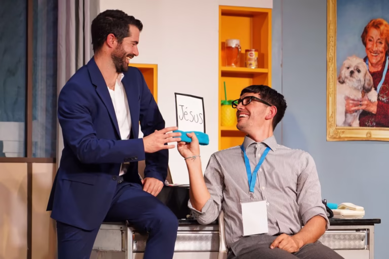 a-ero-malgr-e-lui-02