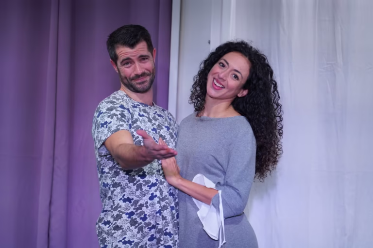 faites-l-amour-pas-des-gosses-02