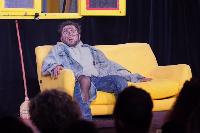 un-putain-conte-fee-21